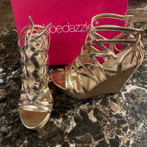 Rose gold Wedge sandal - Picture 1 of 2